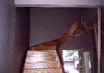 Winding stair stringer